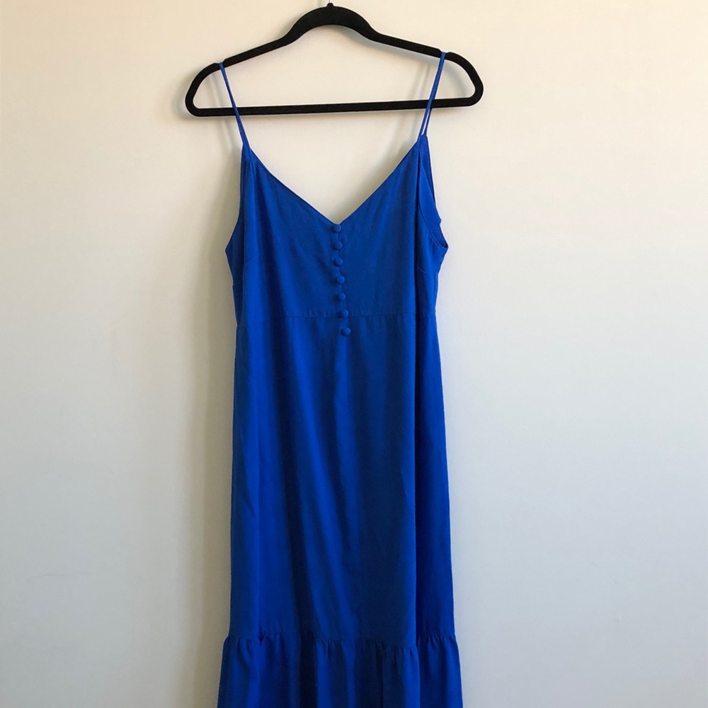 Maternity pep hem midi slip dress in jacquard